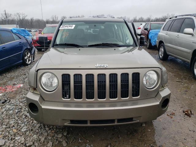 Photo 4 VIN: 1J8FT28W88D737949 - JEEP PATRIOT SP 