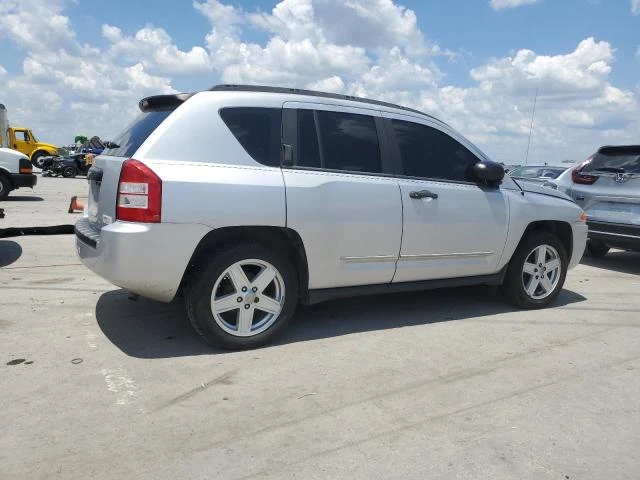 Photo 2 VIN: 1J8FT47078D792479 - JEEP COMPASS SP 