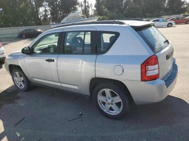 Photo 1 VIN: 1J8FT470X8D702516 - JEEP COMPASS SP 