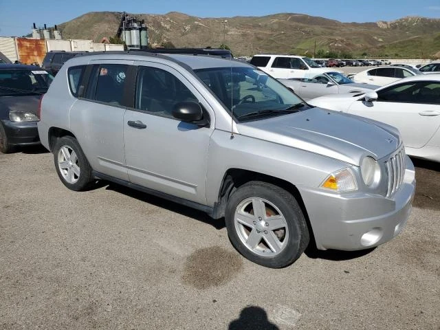 Photo 3 VIN: 1J8FT470X8D702516 - JEEP COMPASS SP 