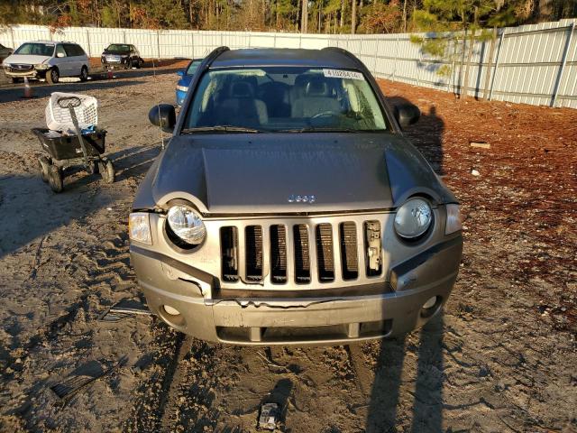 Photo 4 VIN: 1J8FT47W08D736050 - JEEP COMPASS 