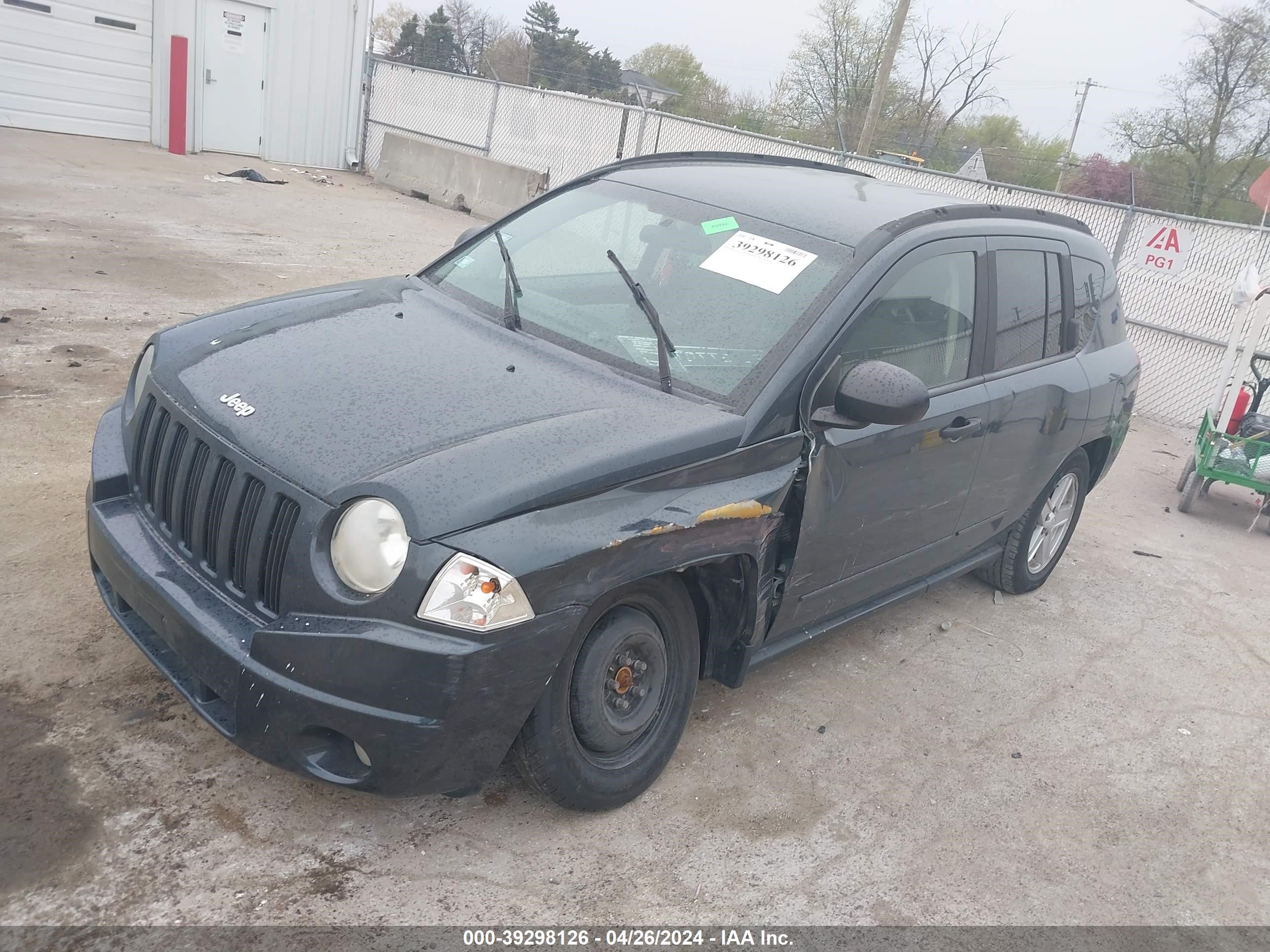 Photo 1 VIN: 1J8FT47W17D244724 - JEEP COMPASS 