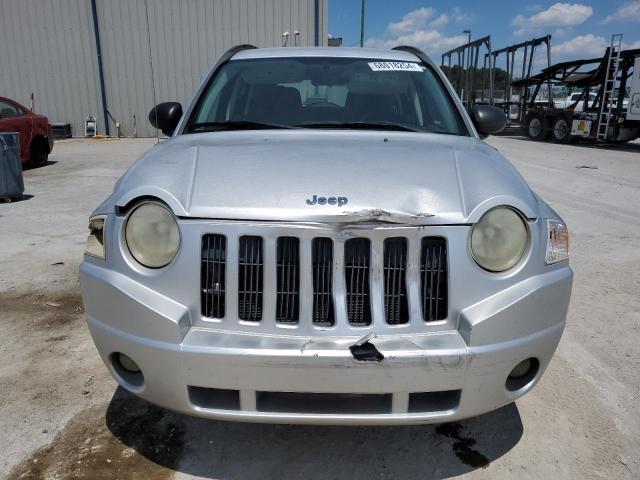 Photo 4 VIN: 1J8FT47W17D410756 - JEEP COMPASS 