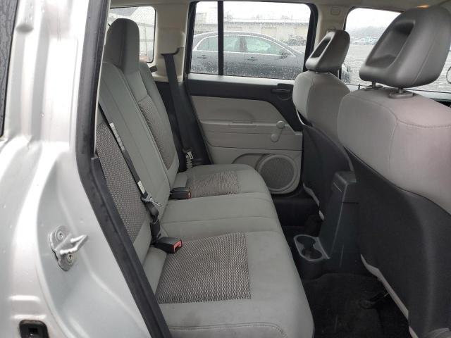 Photo 10 VIN: 1J8FT47W27D196487 - JEEP COMPASS 