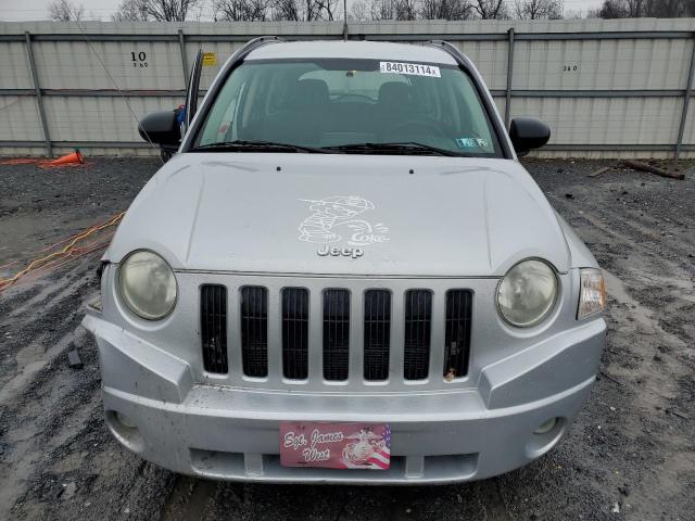 Photo 4 VIN: 1J8FT47W27D196487 - JEEP COMPASS 