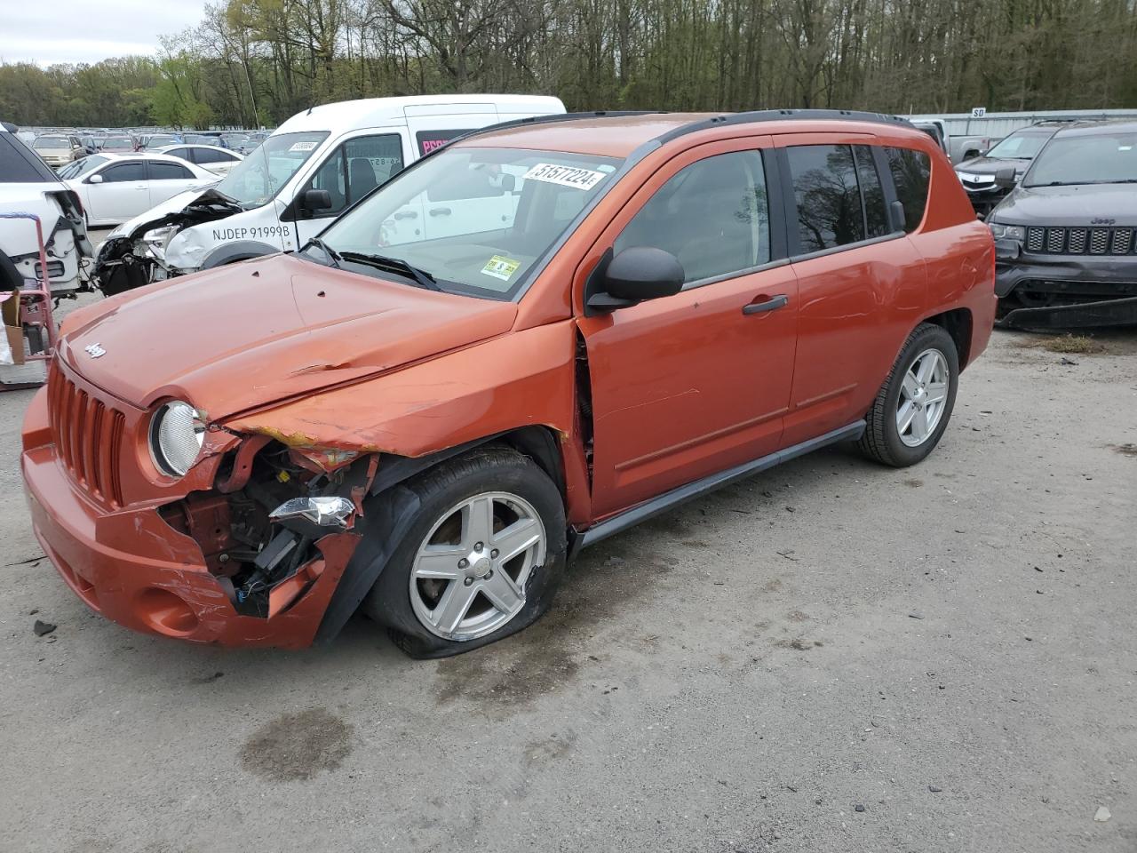 Photo 0 VIN: 1J8FT47W28D788067 - JEEP COMPASS 