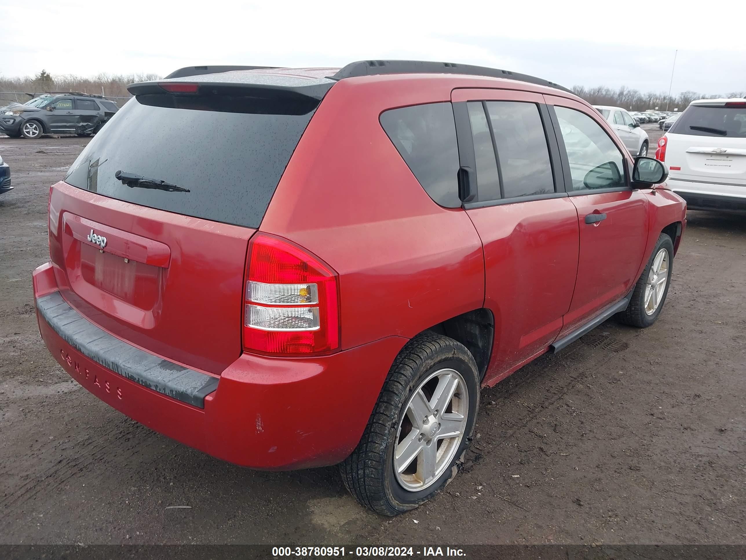 Photo 3 VIN: 1J8FT47W77D123843 - JEEP COMPASS 