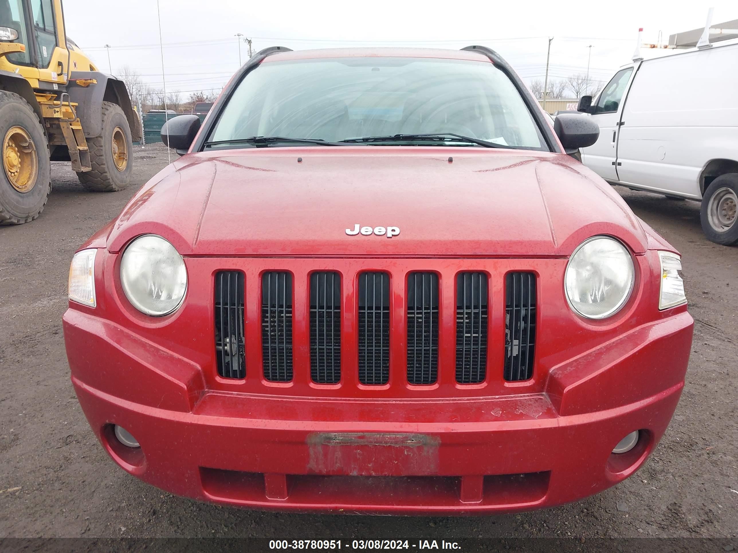 Photo 5 VIN: 1J8FT47W77D123843 - JEEP COMPASS 