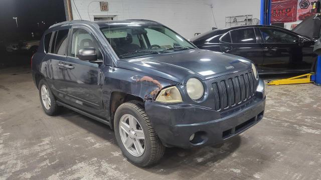 Photo 0 VIN: 1J8FT47WX8D529049 - JEEP COMPASS SP 