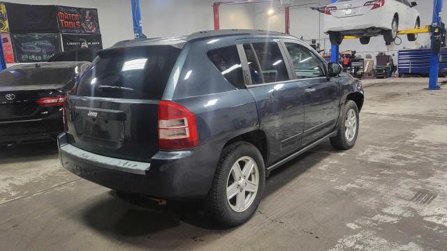 Photo 3 VIN: 1J8FT47WX8D529049 - JEEP COMPASS SP 