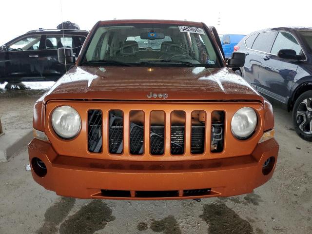 Photo 4 VIN: 1J8FT48W58D731716 - JEEP PATRIOT LI 