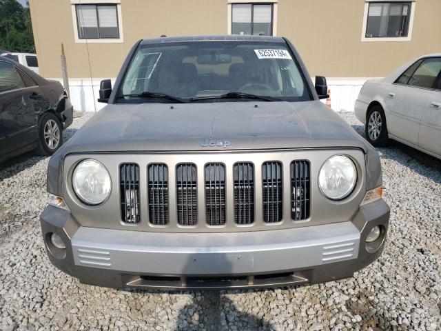 Photo 4 VIN: 1J8FT48W68D608667 - JEEP PATRIOT LI 