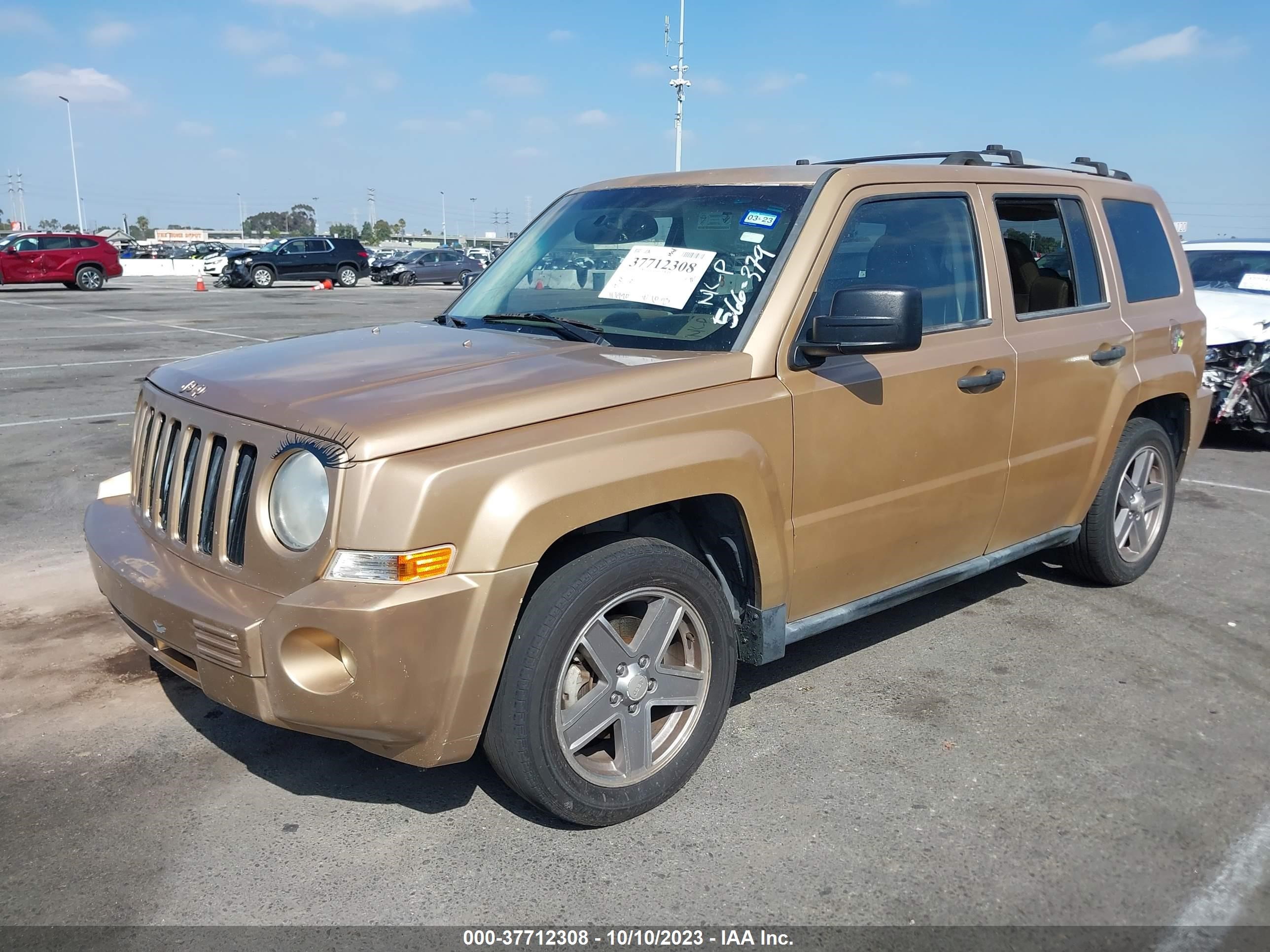 Photo 1 VIN: 1J8FT48W98D566379 - JEEP LIBERTY (PATRIOT) 