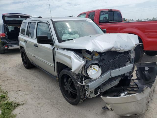 Photo 3 VIN: 1J8FT48WX8D524223 - JEEP PATRIOT LI 