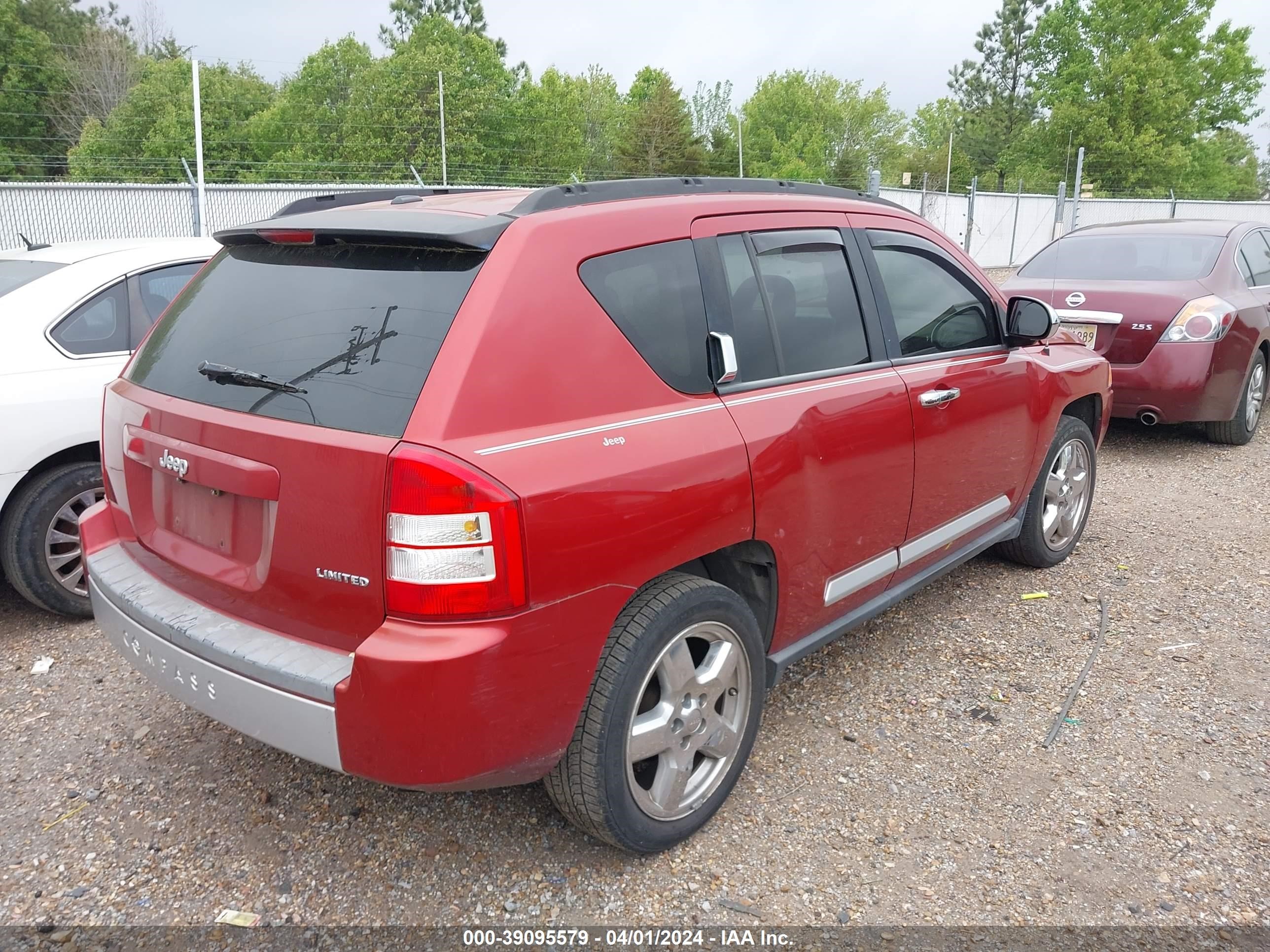 Photo 3 VIN: 1J8FT57W17D124153 - JEEP COMPASS 