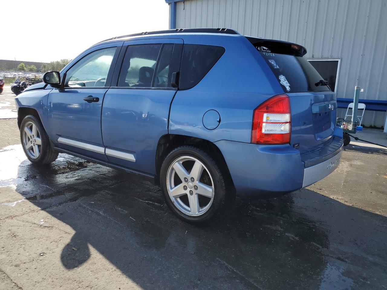 Photo 1 VIN: 1J8FT57W47D241760 - JEEP COMPASS 