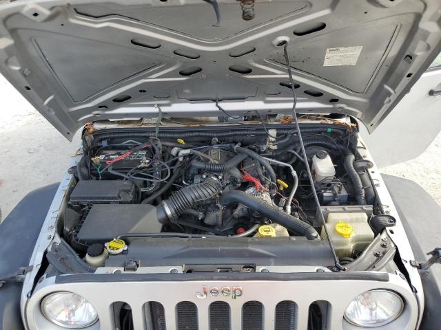 Photo 11 VIN: 1J8GA39127L189311 - JEEP WRANGLER 