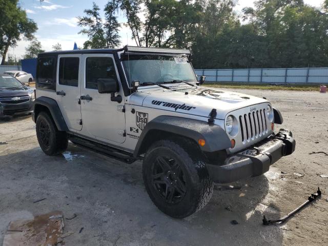 Photo 3 VIN: 1J8GA39127L189311 - JEEP WRANGLER 