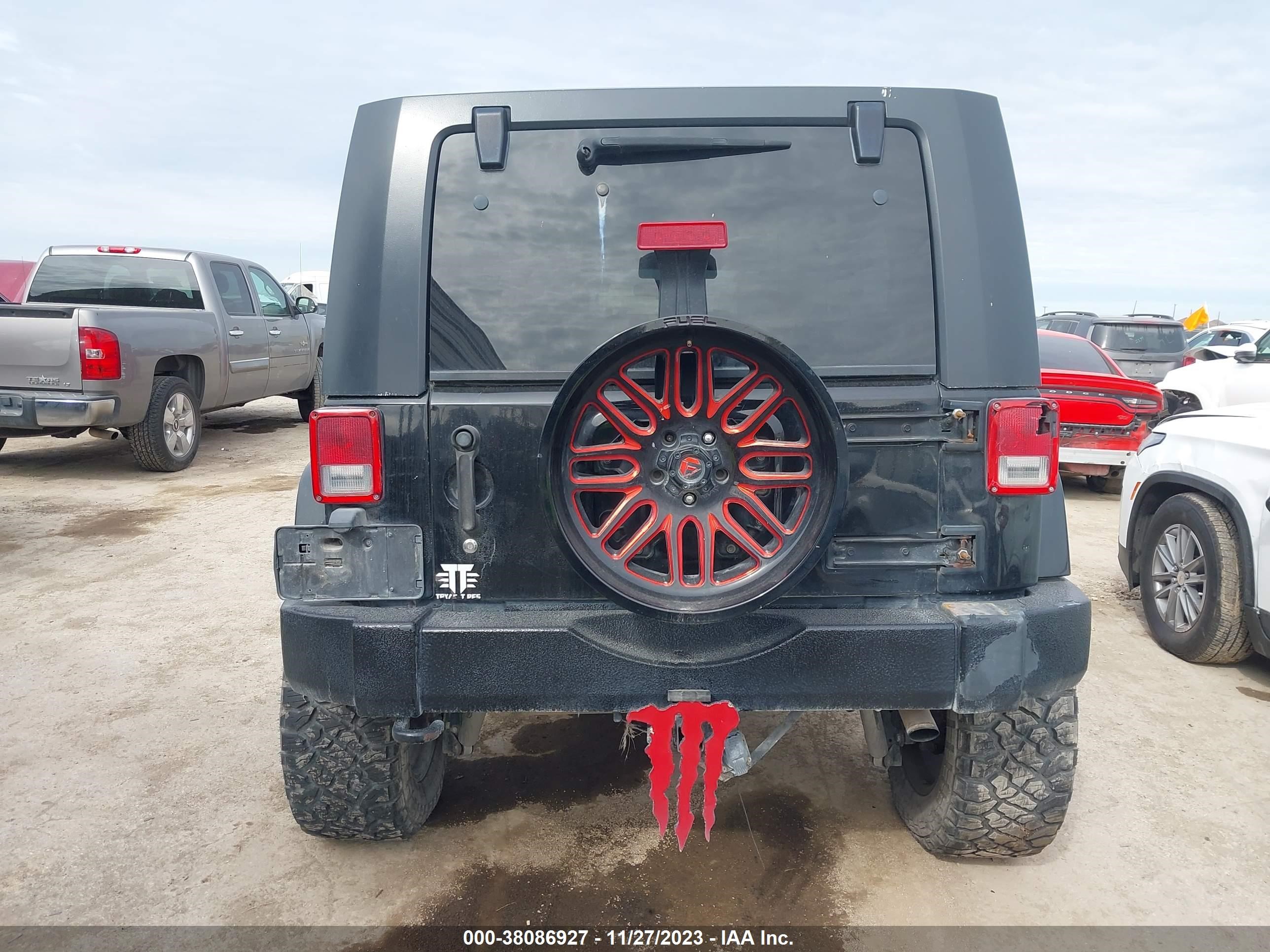 Photo 15 VIN: 1J8GA59139L737055 - JEEP WRANGLER 