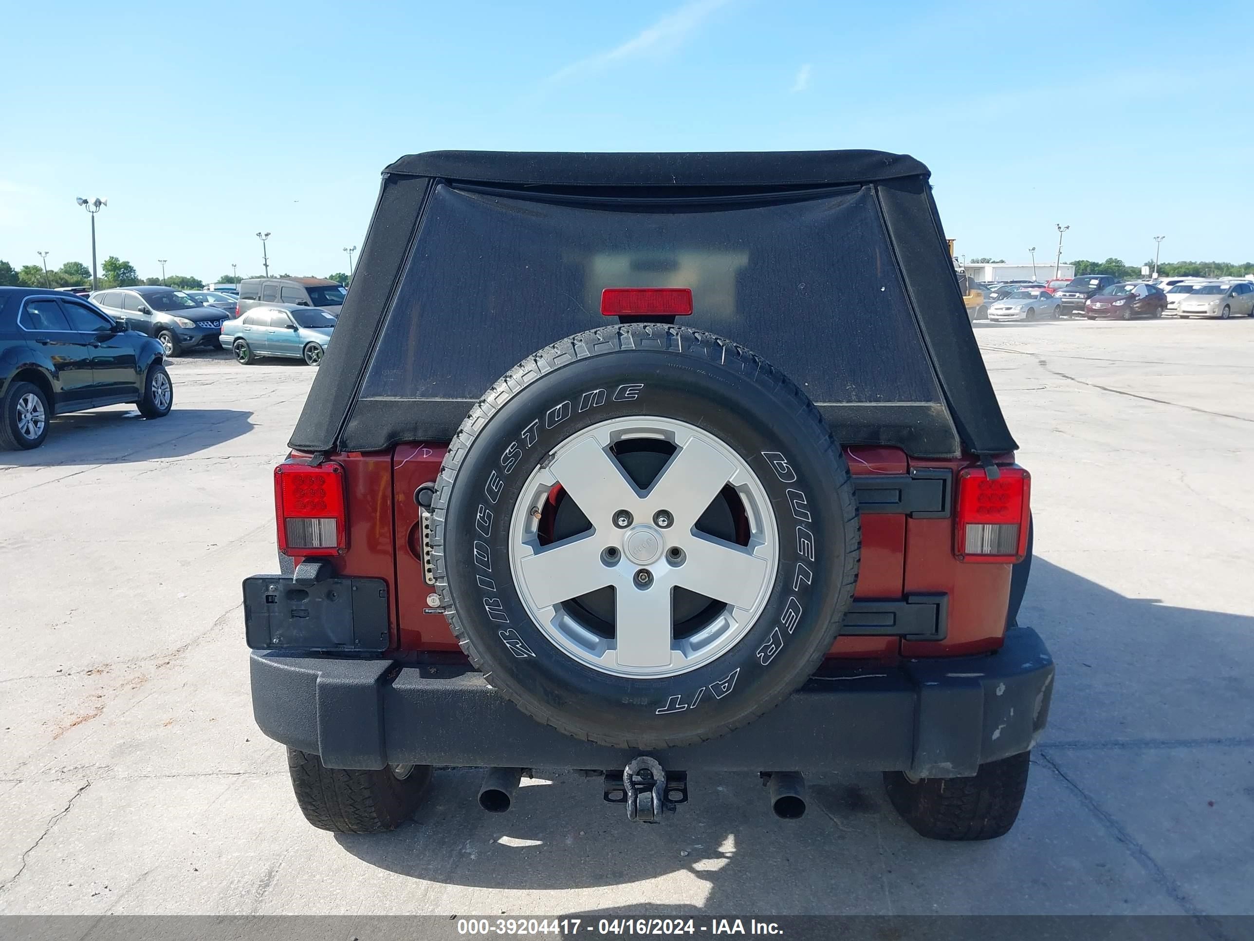 Photo 16 VIN: 1J8GA59188L515531 - JEEP WRANGLER 