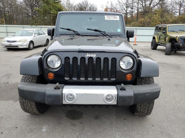 Photo 4 VIN: 1J8GA59198L572076 - JEEP WRANGLER U 