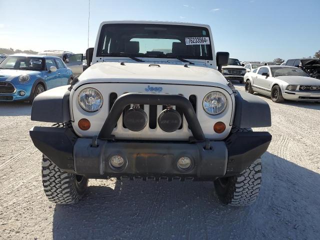 Photo 4 VIN: 1J8GA641X8L637112 - JEEP WRANGLER R 