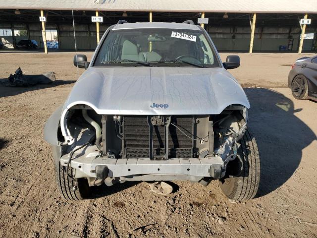 Photo 4 VIN: 1J8GK48K15W630547 - JEEP LIBERTY 