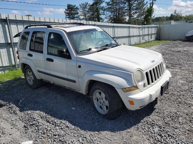 Photo 3 VIN: 1J8GL48K07W713497 - JEEP LIBERTY 