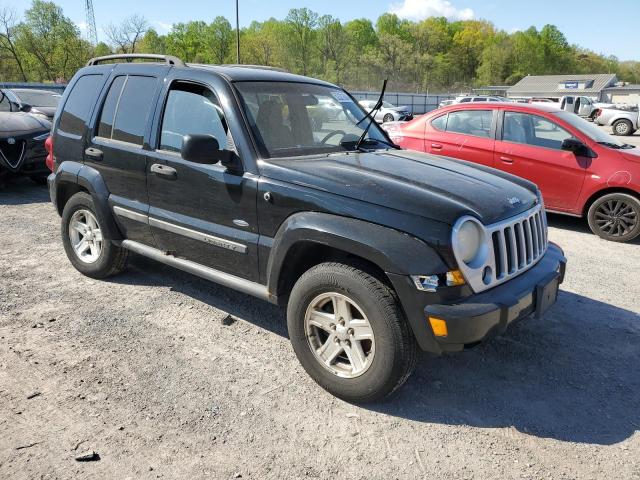 Photo 3 VIN: 1J8GL48K27W577972 - JEEP LIBERTY 