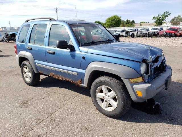 Photo 3 VIN: 1J8GL48K45W589084 - JEEP LIBERTY 