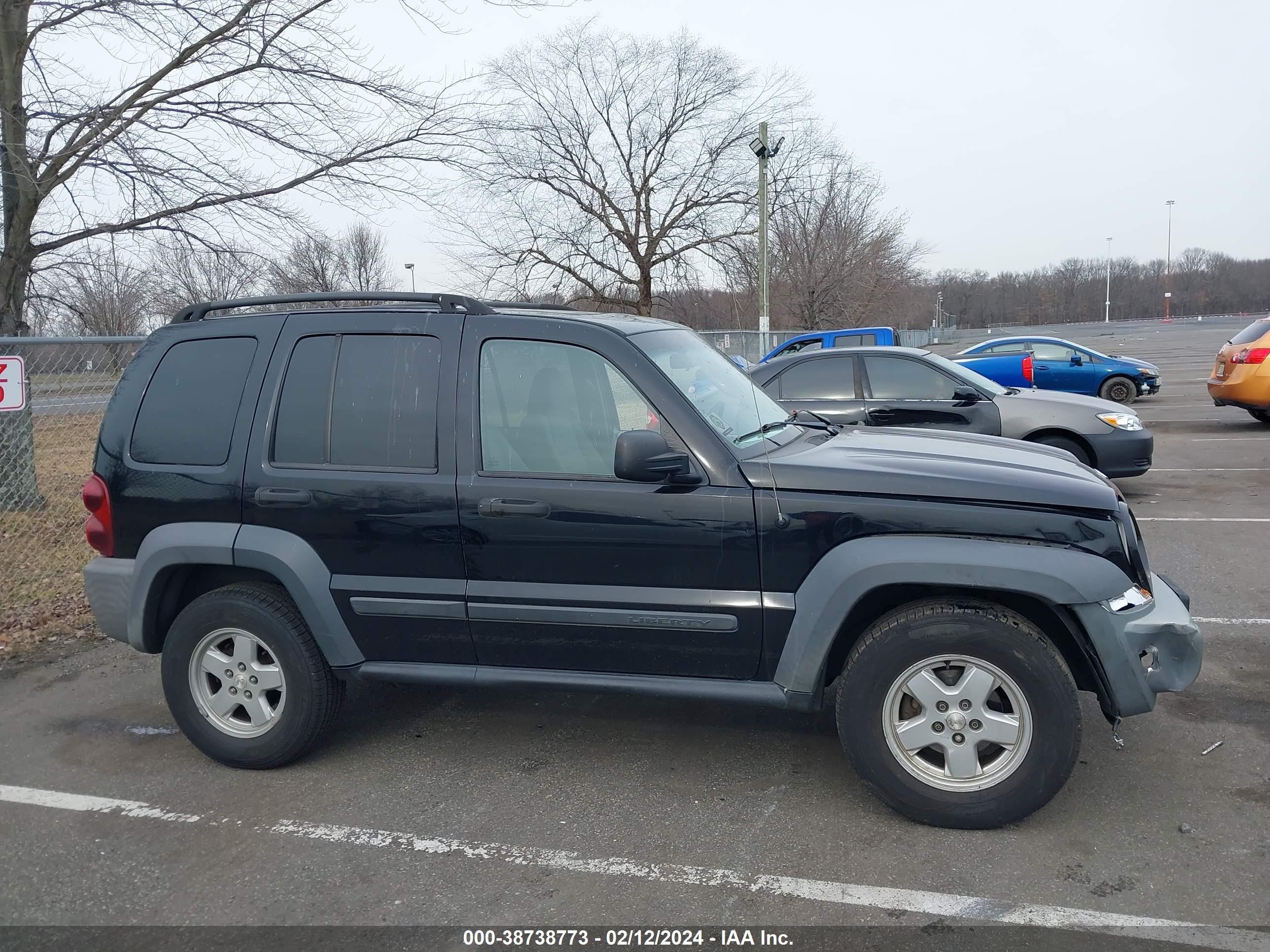 Photo 13 VIN: 1J8GL48K47W504859 - JEEP LIBERTY (NORTH AMERICA) 