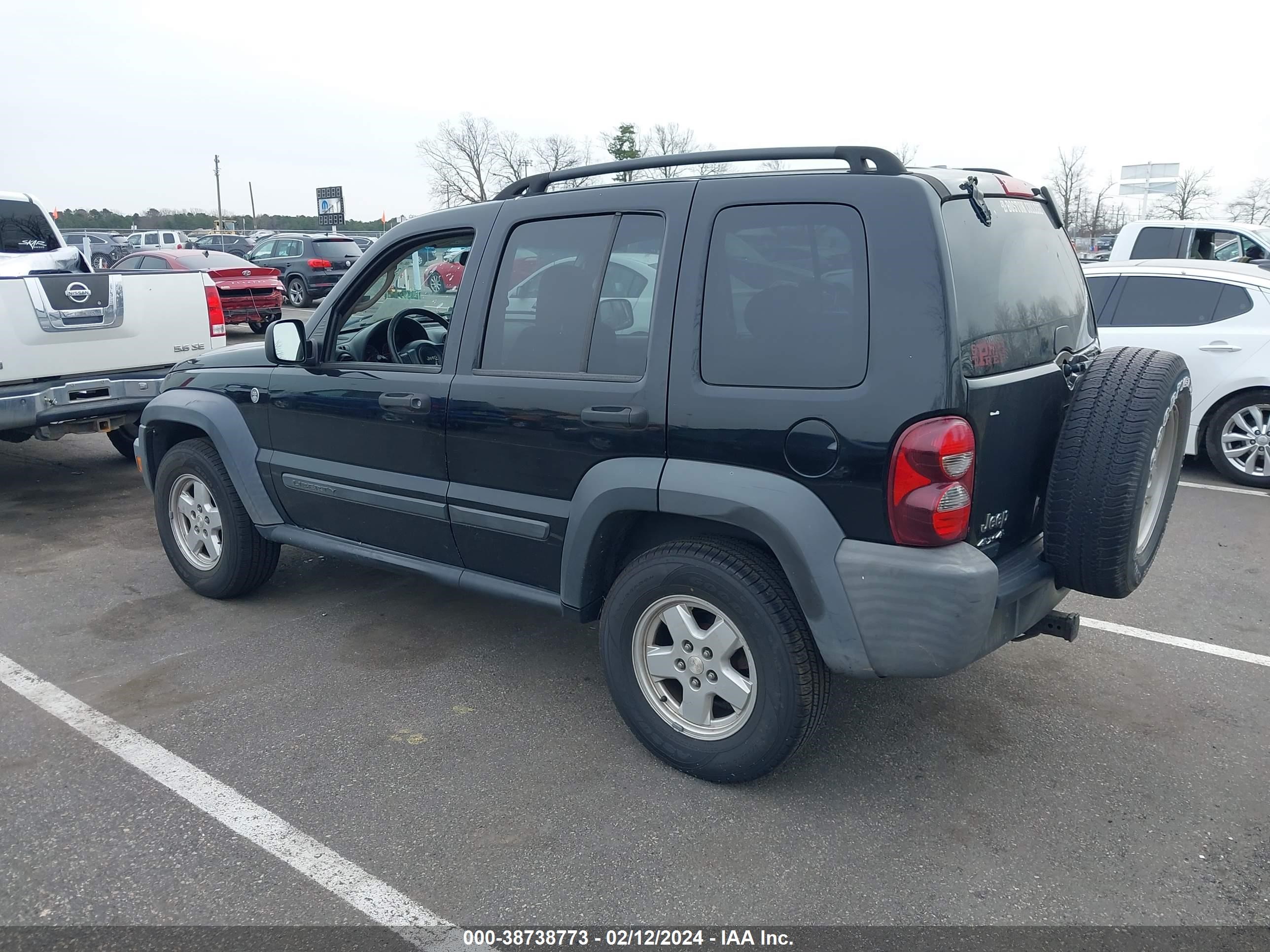 Photo 2 VIN: 1J8GL48K47W504859 - JEEP LIBERTY (NORTH AMERICA) 