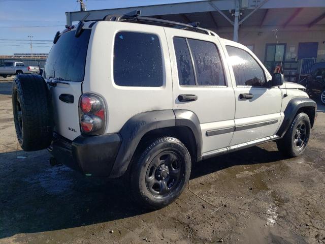 Photo 2 VIN: 1J8GL48K47W653949 - JEEP LIBERTY 