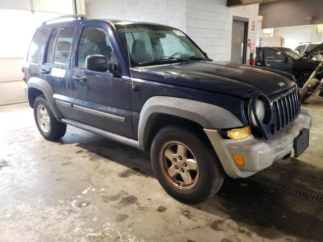 Photo 3 VIN: 1J8GL48K57W544576 - JEEP LIBERTY 