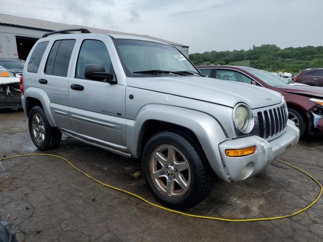 Photo 3 VIN: 1J8GL58K03W716304 - JEEP LIBERTY 