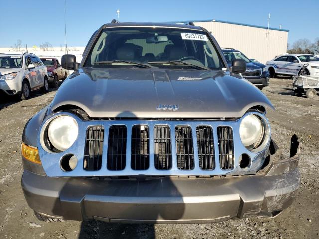 Photo 4 VIN: 1J8GL58K26W155933 - JEEP LIBERTY 