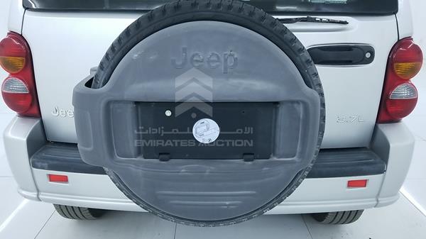 Photo 27 VIN: 1J8GL58K32W153456 - JEEP CHEROKEE 