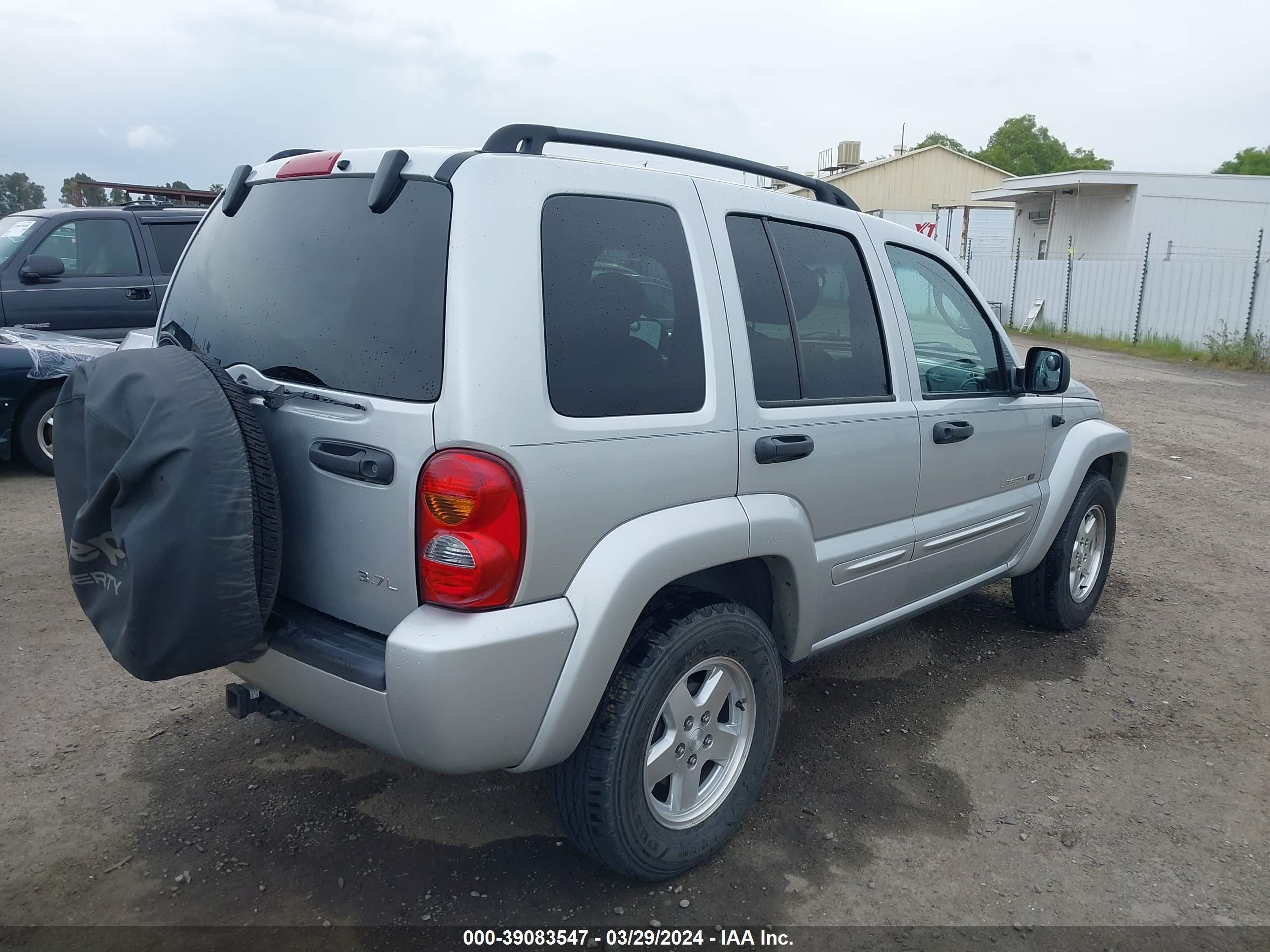 Photo 3 VIN: 1J8GL58K42W322822 - JEEP LIBERTY (NORTH AMERICA) 