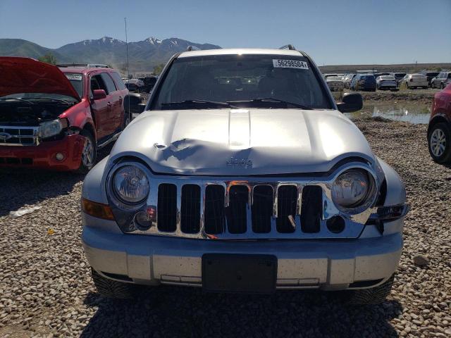 Photo 4 VIN: 1J8GL58K86W156990 - JEEP LIBERTY 