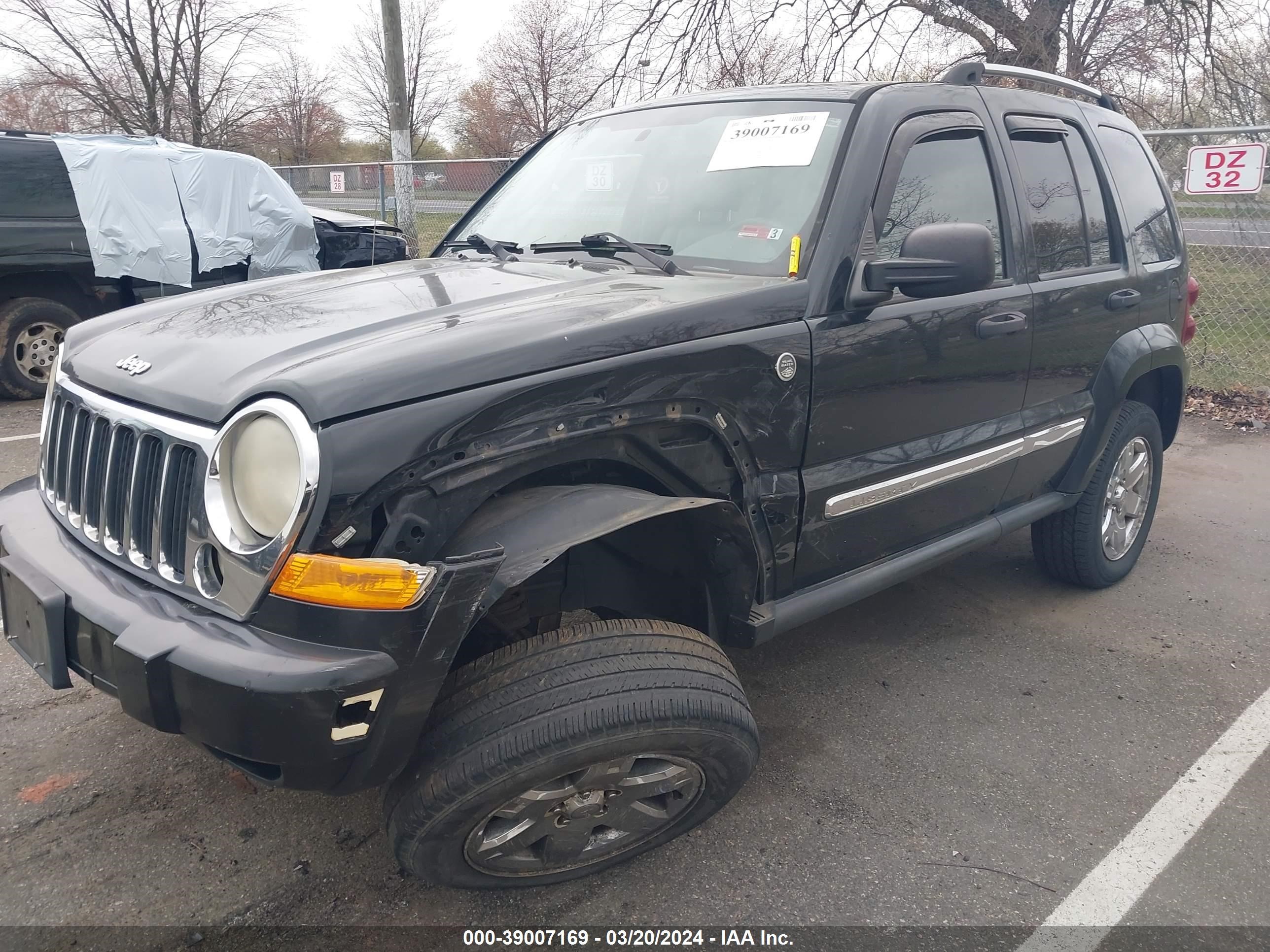 Photo 5 VIN: 1J8GL58K97W575402 - JEEP LIBERTY (NORTH AMERICA) 