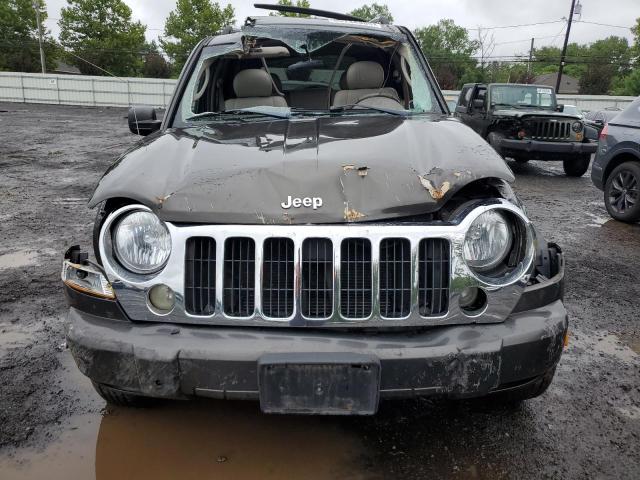 Photo 4 VIN: 1J8GL58KX5W597633 - JEEP LIBERTY LI 