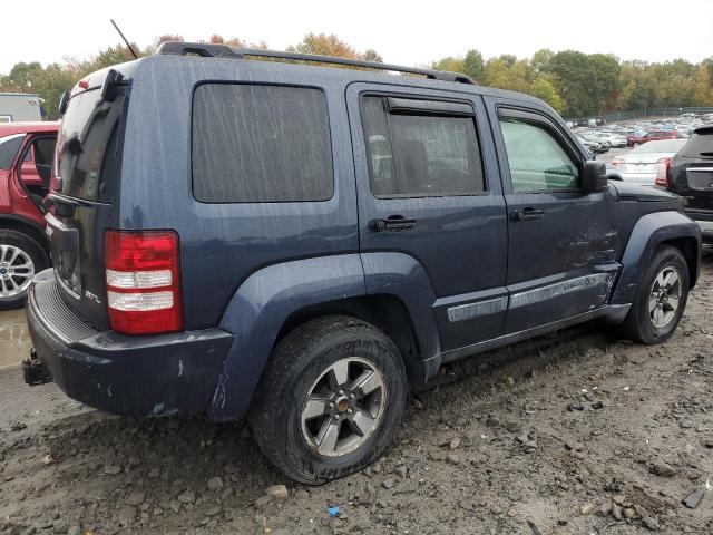 Photo 2 VIN: 1J8GN28K08W147079 - JEEP LIBERTY SP 