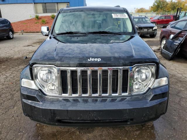 Photo 4 VIN: 1J8GN28K08W261275 - JEEP LIBERTY 