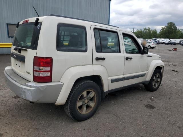 Photo 2 VIN: 1J8GN28K18W277355 - JEEP LIBERTY 