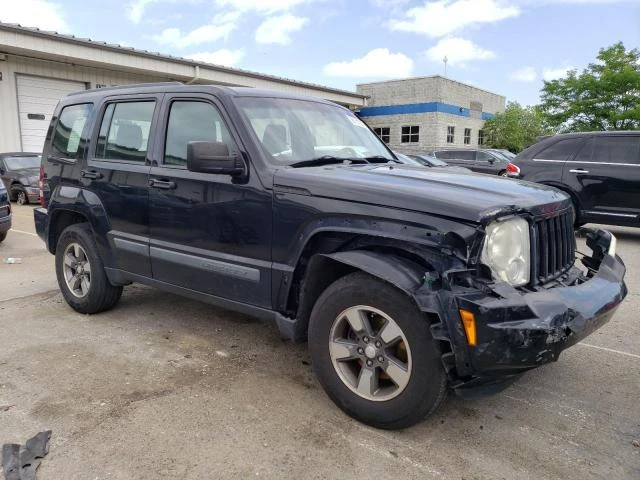 Photo 3 VIN: 1J8GN28K19W502018 - JEEP LIBERTY SP 