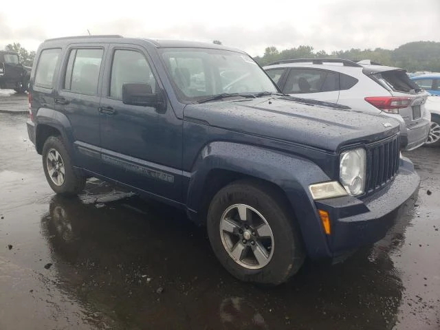 Photo 3 VIN: 1J8GN28K28W247734 - JEEP LIBERTY SP 