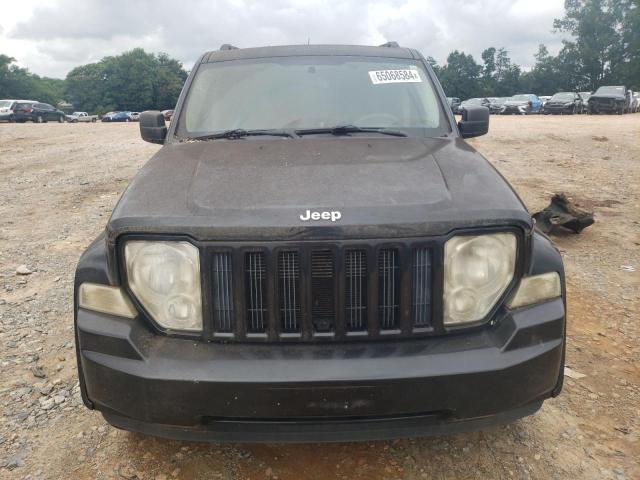 Photo 4 VIN: 1J8GN28K28W283925 - JEEP LIBERTY 