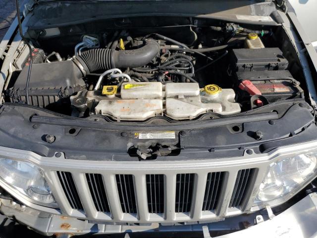 Photo 11 VIN: 1J8GN28K29W519362 - JEEP LIBERTY 