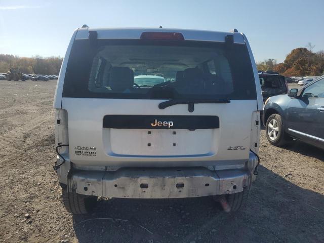 Photo 5 VIN: 1J8GN28K38W155208 - JEEP LIBERTY SP 