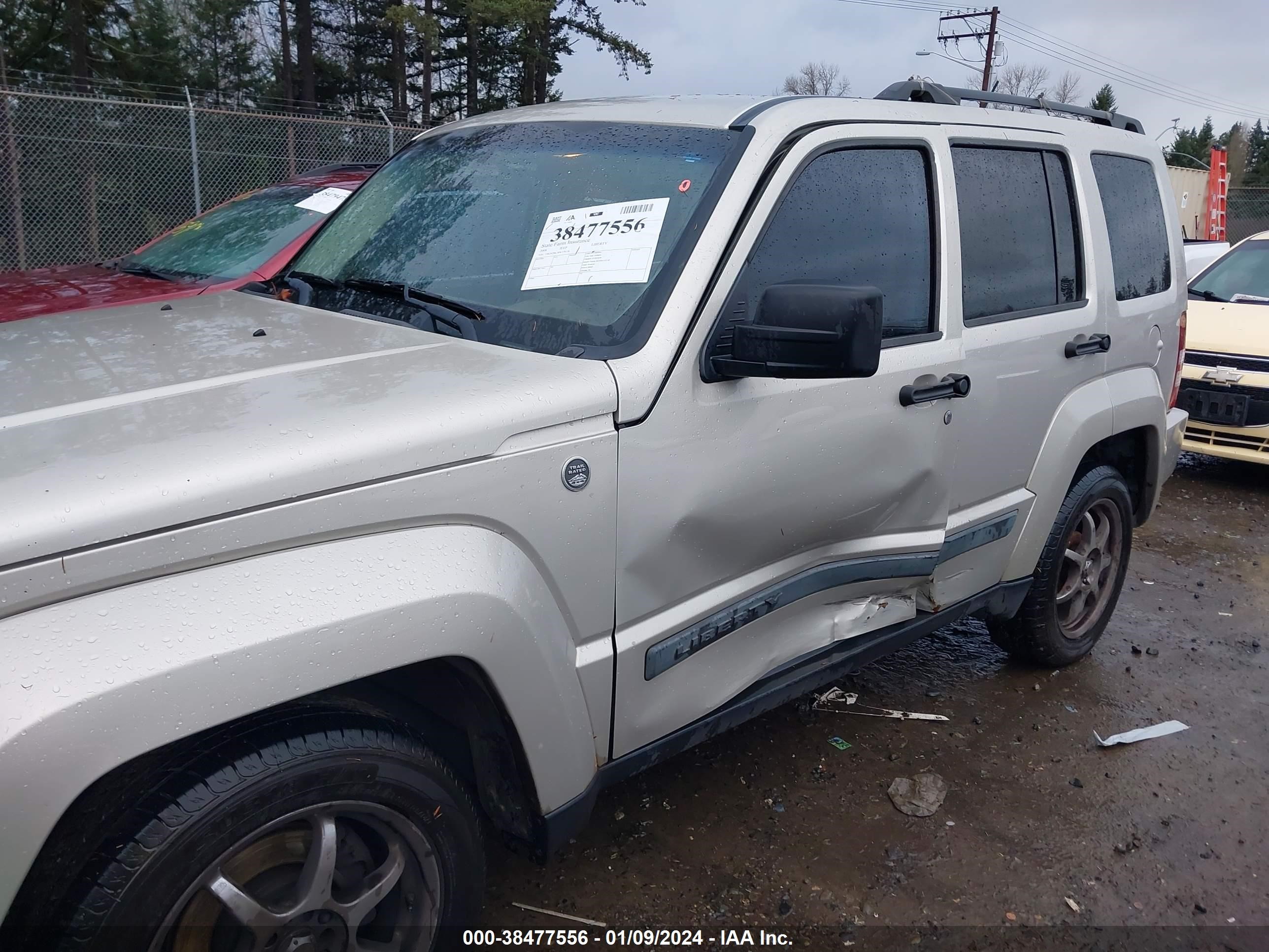 Photo 5 VIN: 1J8GN28K38W179170 - JEEP LIBERTY (NORTH AMERICA) 